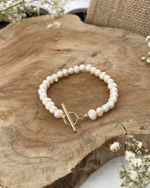 Bransoletka z pereł z zapięciem toggle