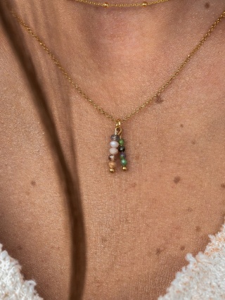 Naszyjnik z kamieniem urodzeniowym